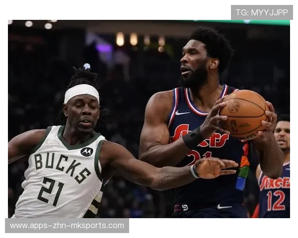 诺里斯干脆俯冲内线一举成功